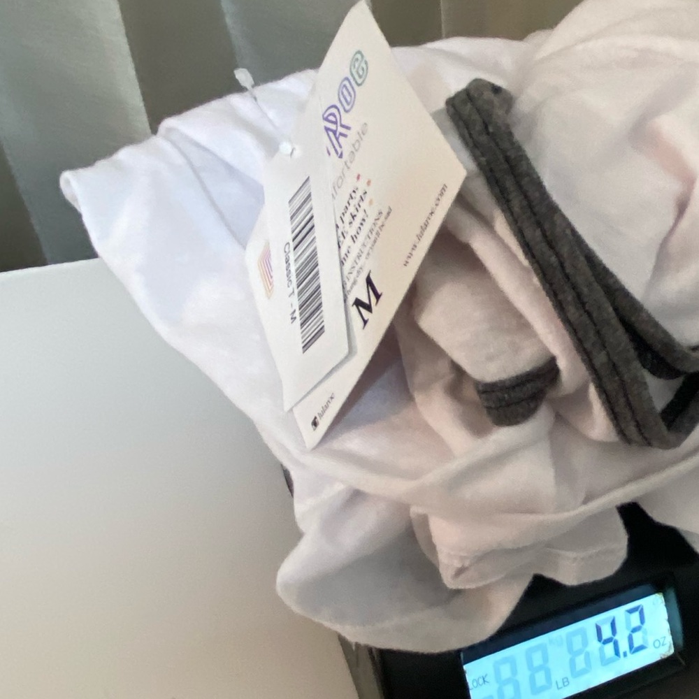 Women's Lularoe white and Black Trim T-Shirt - Picture 6 of 6